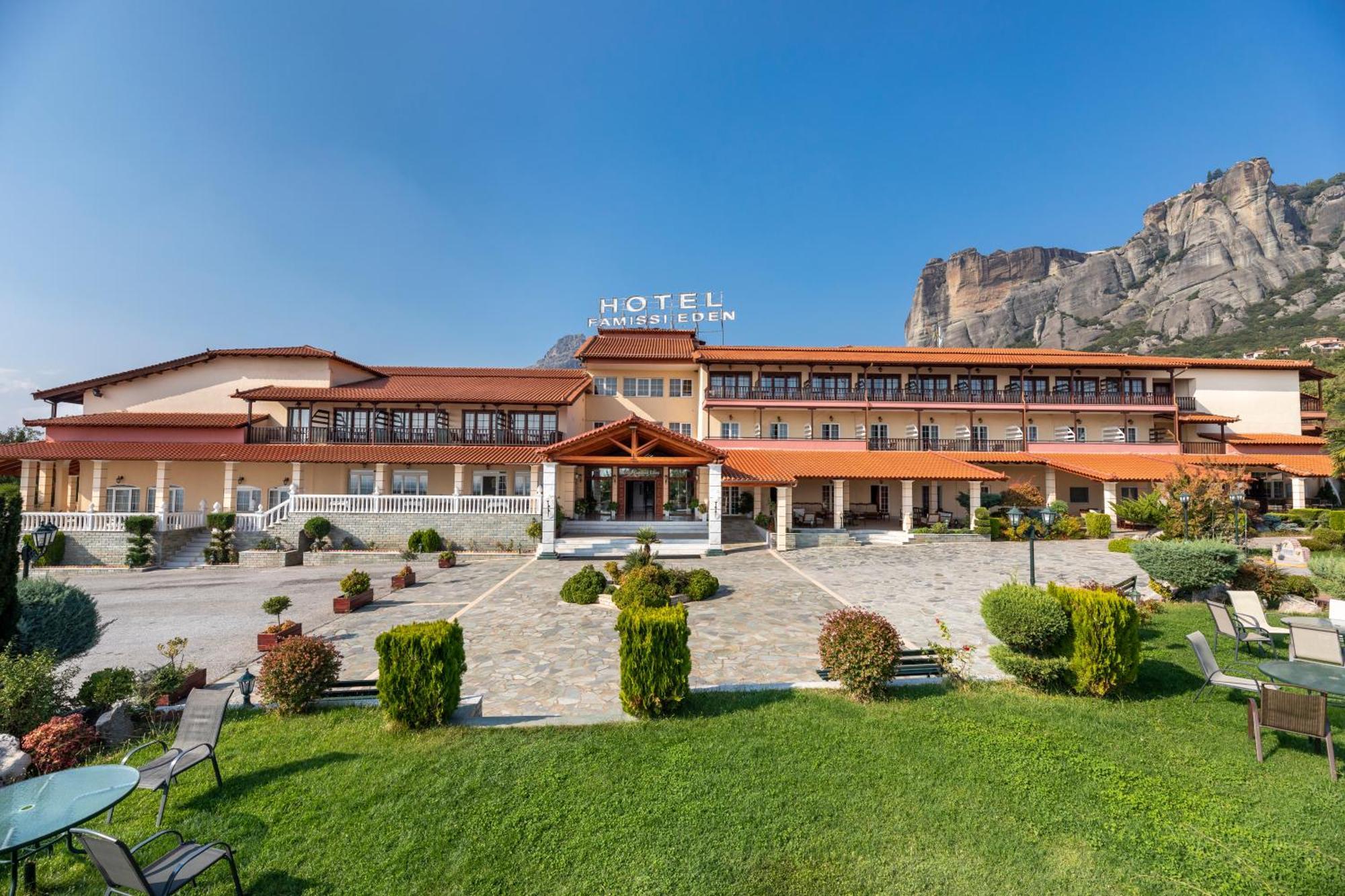 Famissi Eden Hotel 卡兰巴卡 外观 照片
