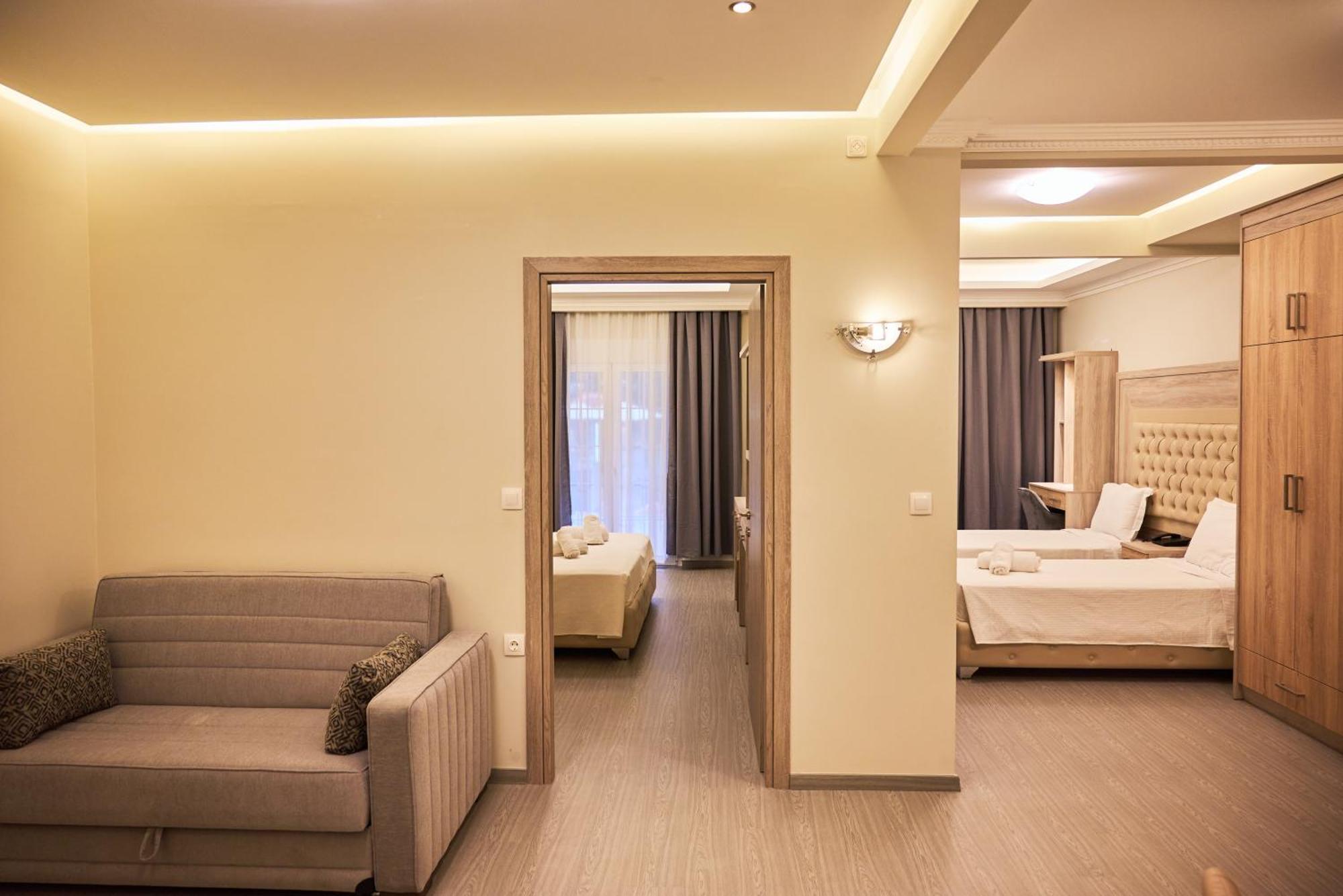 Famissi Eden Hotel 卡兰巴卡 外观 照片